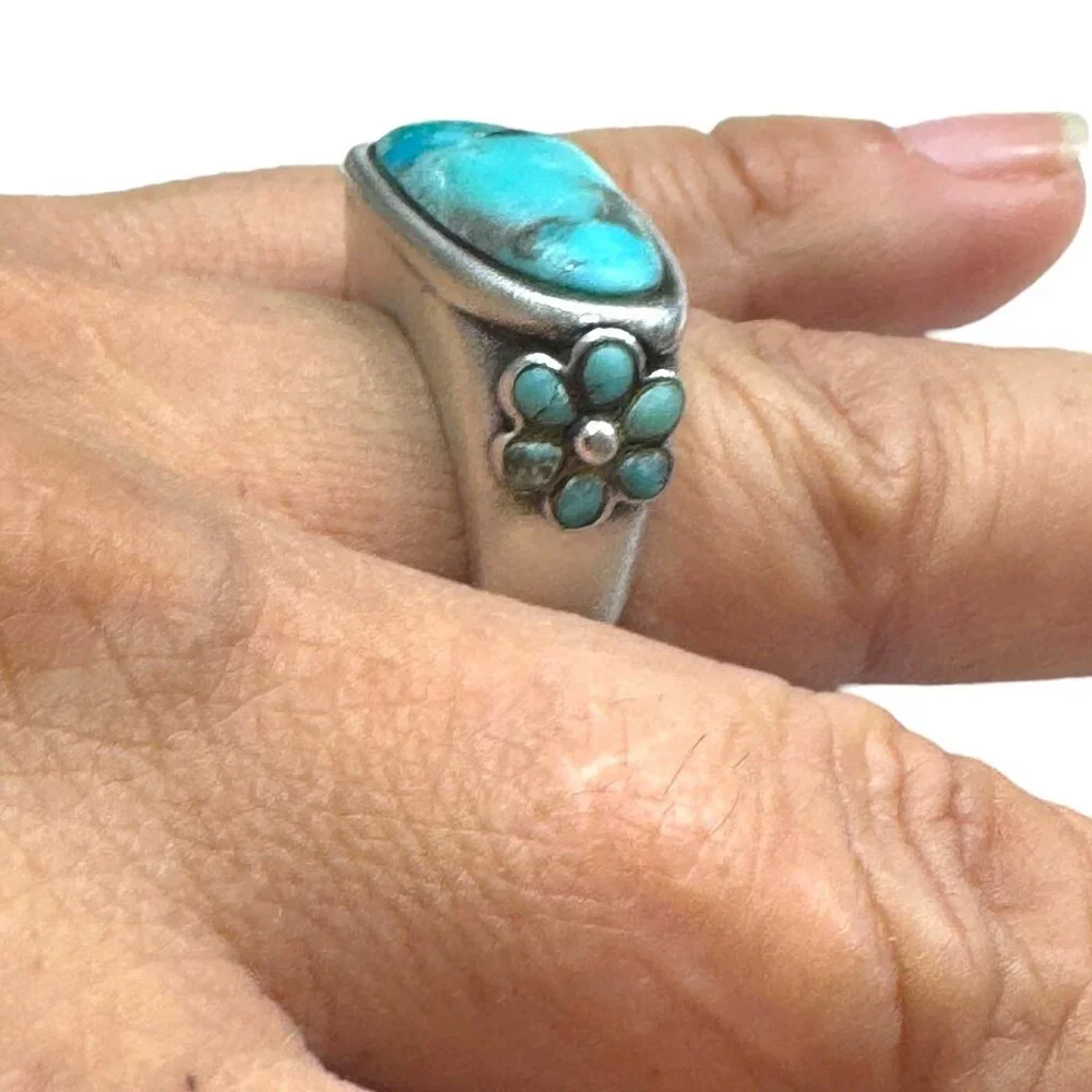 Barse Vintage 925 Sterling Silver Turquoise Ring Size 8 With Floral Side Detail - Picture 1 of 11